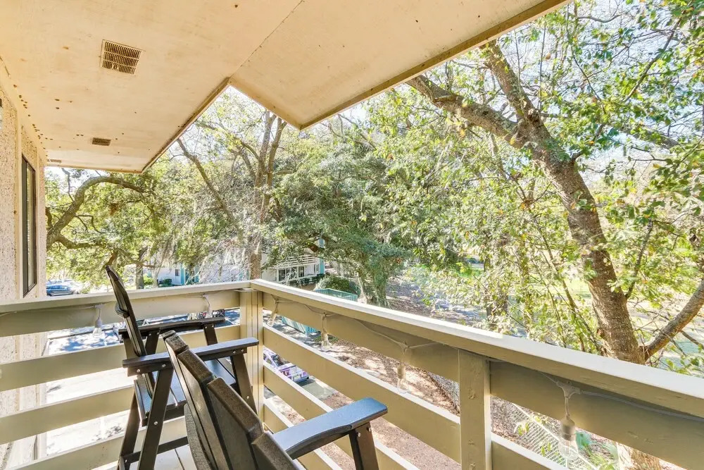 Hilton Head Island Gem, Walk to Folly Field Beach!