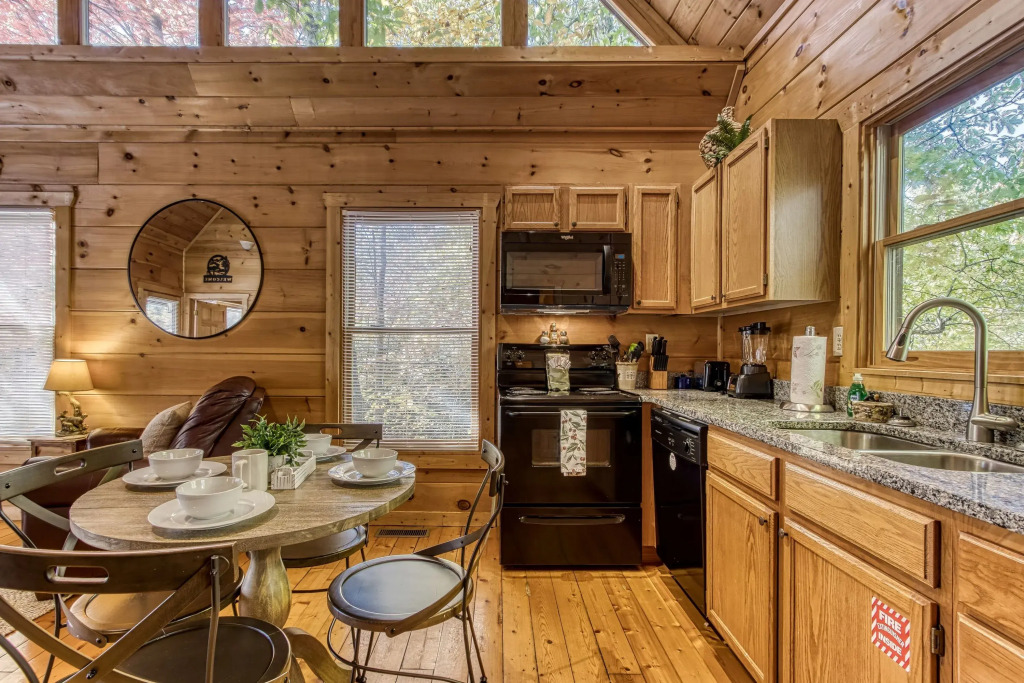 Whispering Pines by Beyond Expectations w Hot Tub