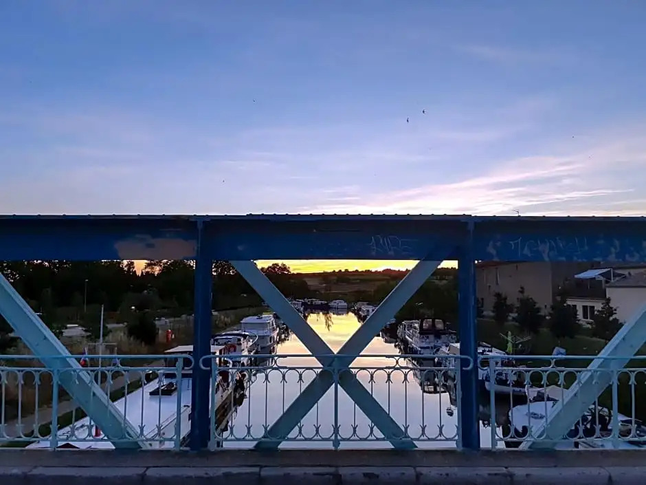 Entre Midi - Maison dHôtes - B&B
