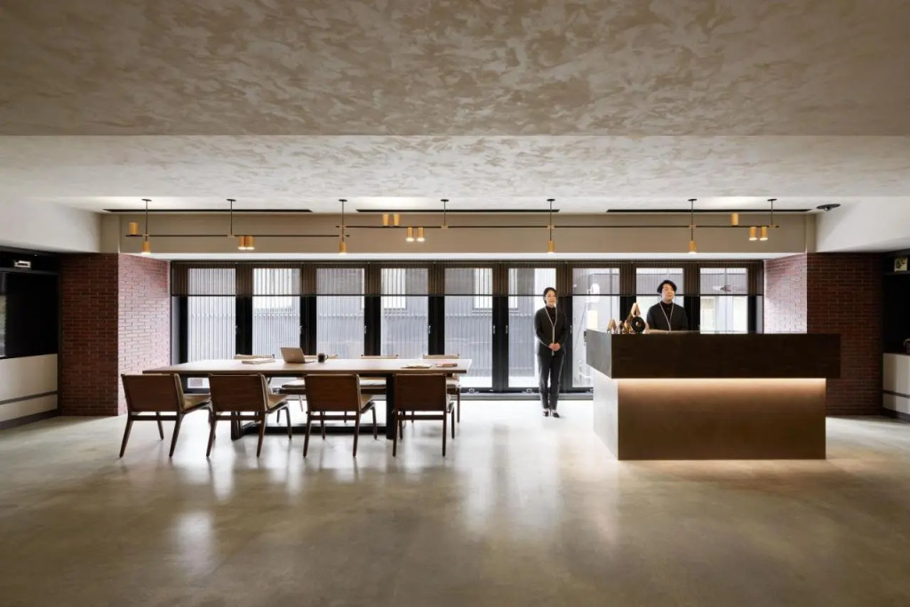 Отель the b ginza