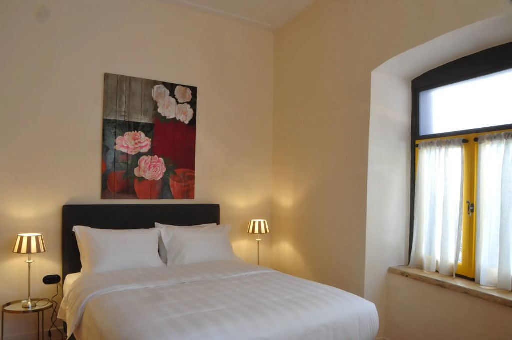 Archo Nafplio Suites & Rooms