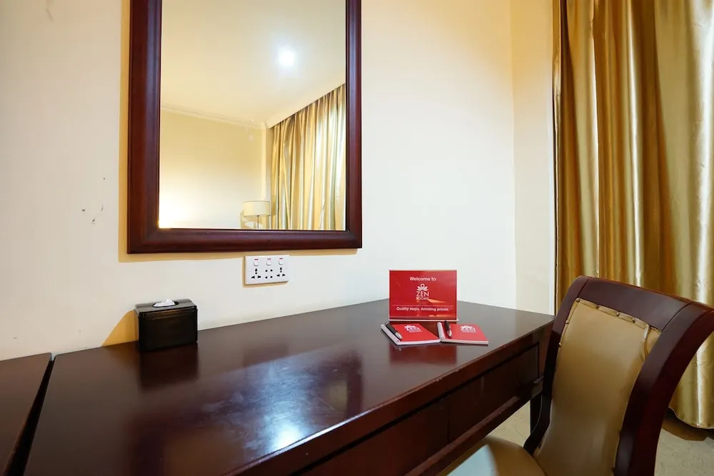 Aglow Hotel Harbor Bay Batam