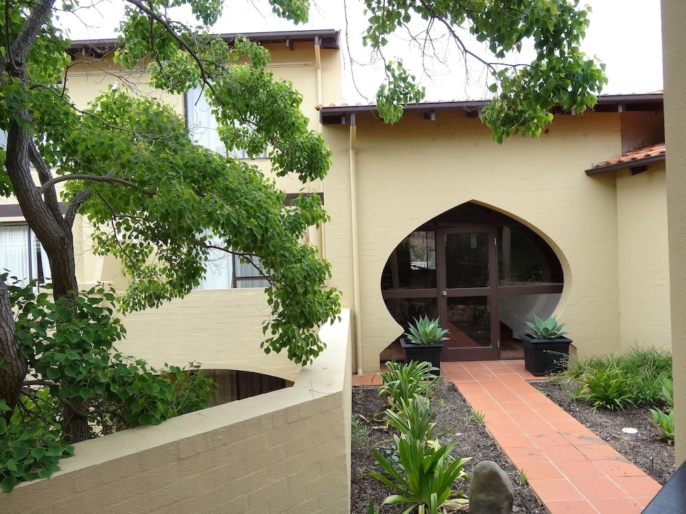 El Caballo Resort