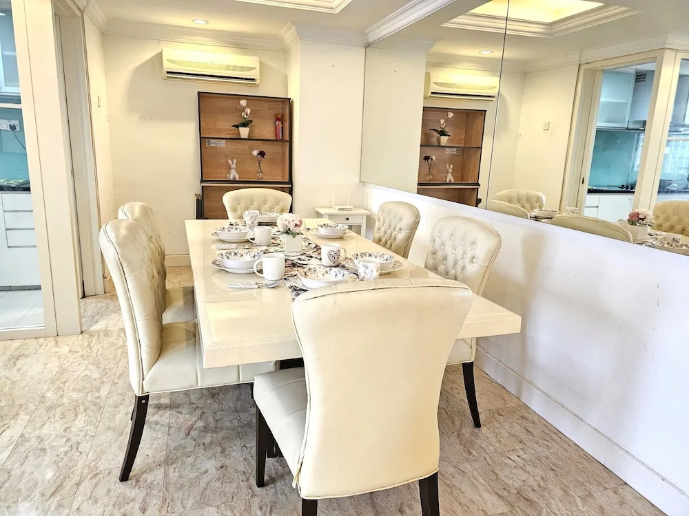 Bukit Bintang Fahrenheit88 Apartment by Sarahs Lodge