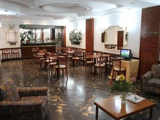 Hotel Rodney
