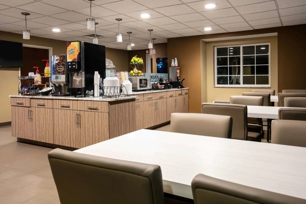 Microtel Inn & Suites by Wyndham Pecos