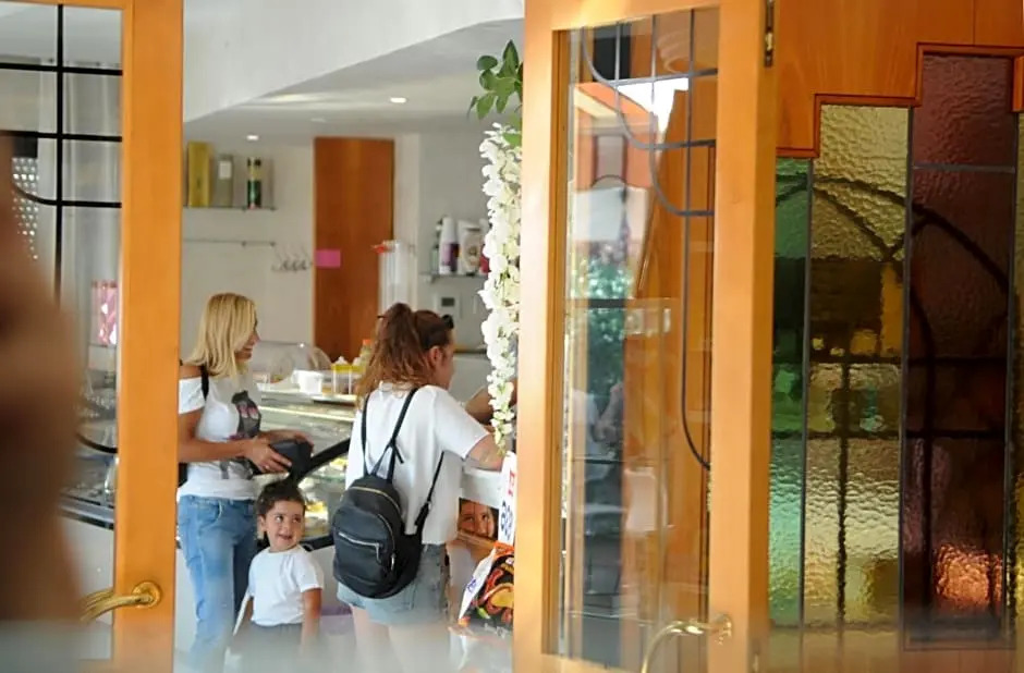 Albergo Ester