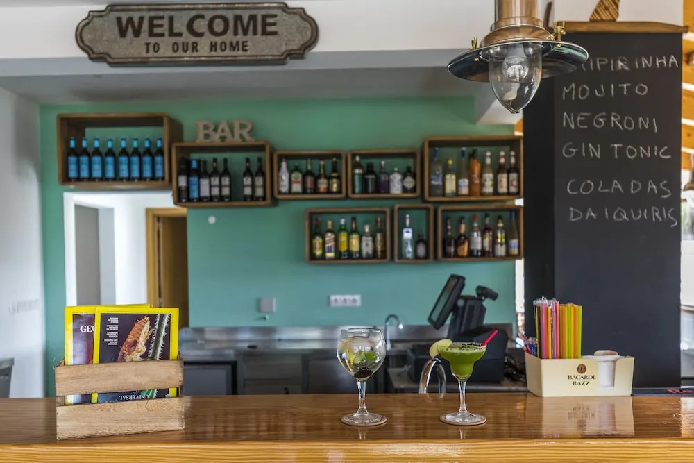Sagres Sun Stay - Surf Camp & Hostel