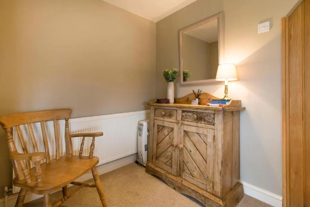 Grooms Cottage