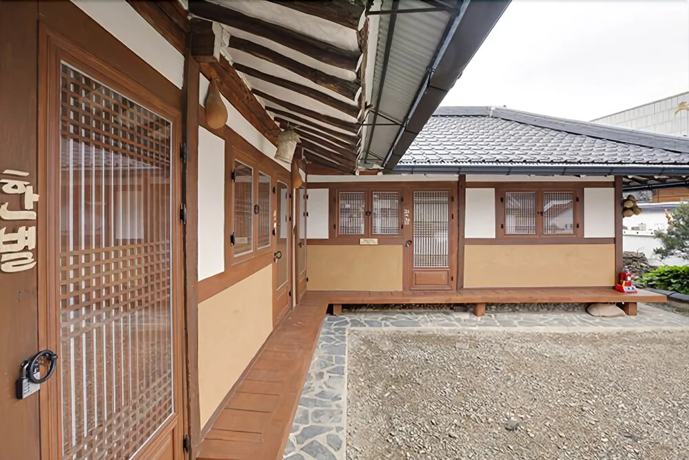 Jeonju Harlockdang Guest House