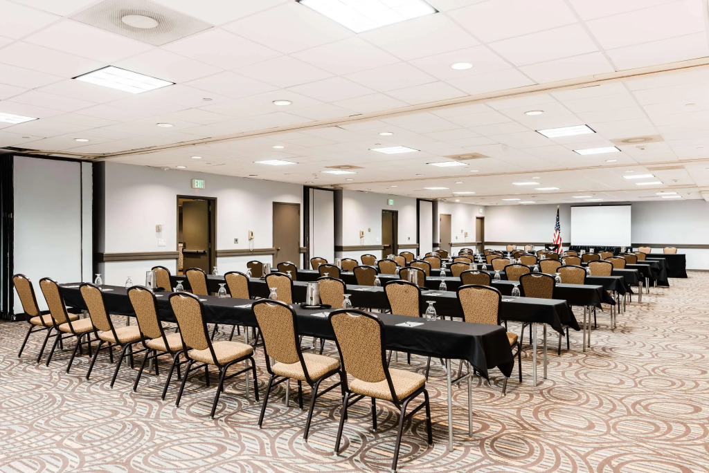 Radisson Hotel Denver Southeast