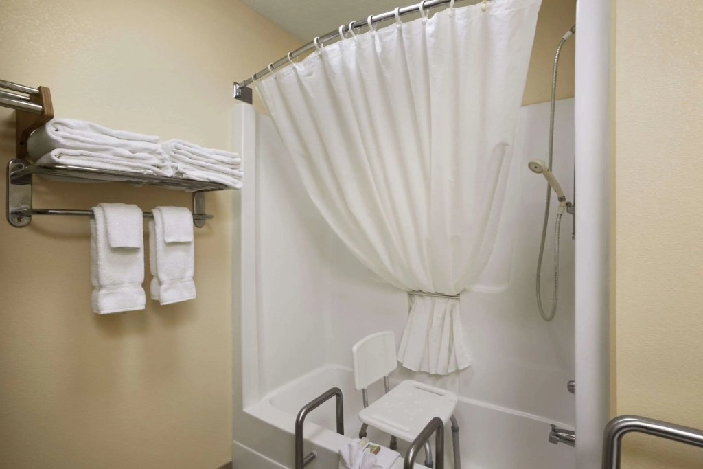 Super 8 by Wyndham Columbia City