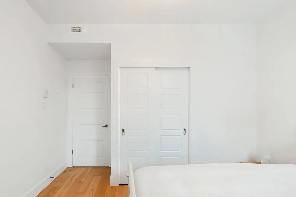 Hip, Stylish Apartment in Little Italy