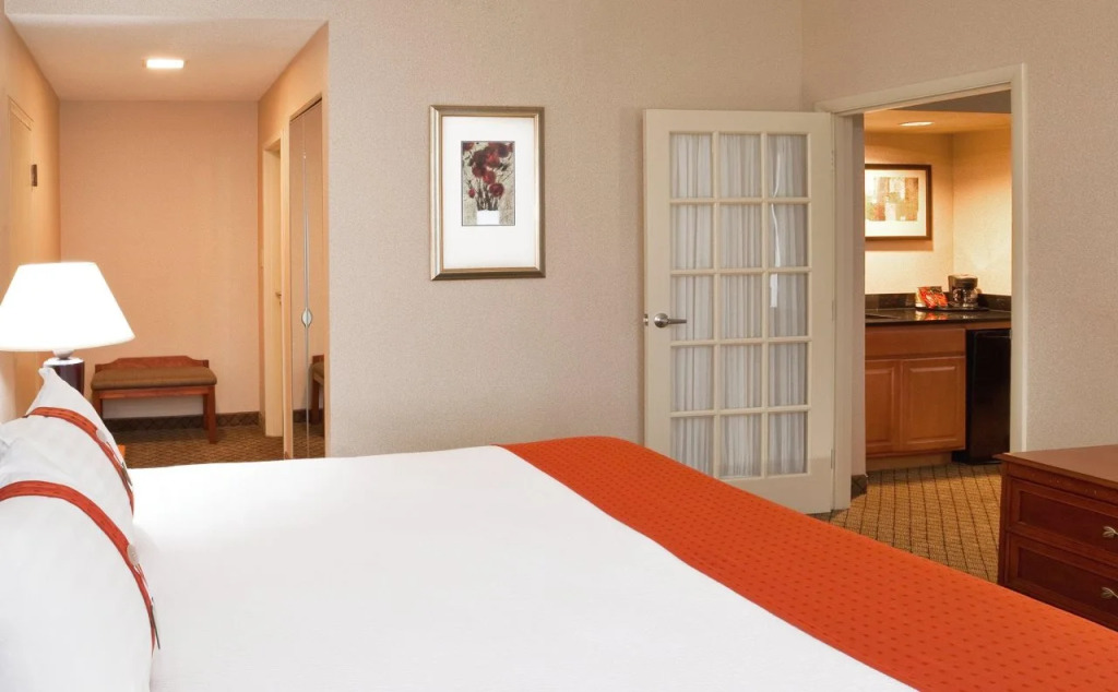 DoubleTree by Hilton Dayton Fairborn