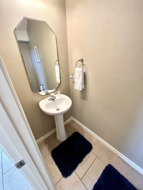 New Owner! 3 Bed, 2.5 Bath Townhouse, Close To Whitecap Beach 3 Bedroom Townhouse by Redawning