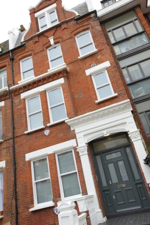 Queens Club Apartments
