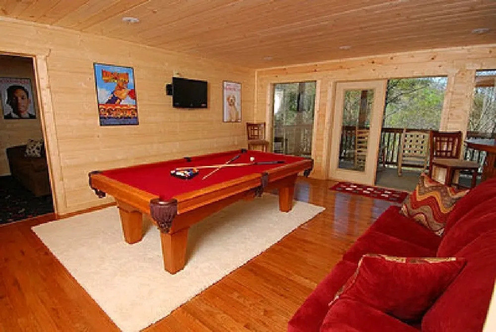 Appalachian Lodge 4 Bedrooms 4 Bathrooms Home