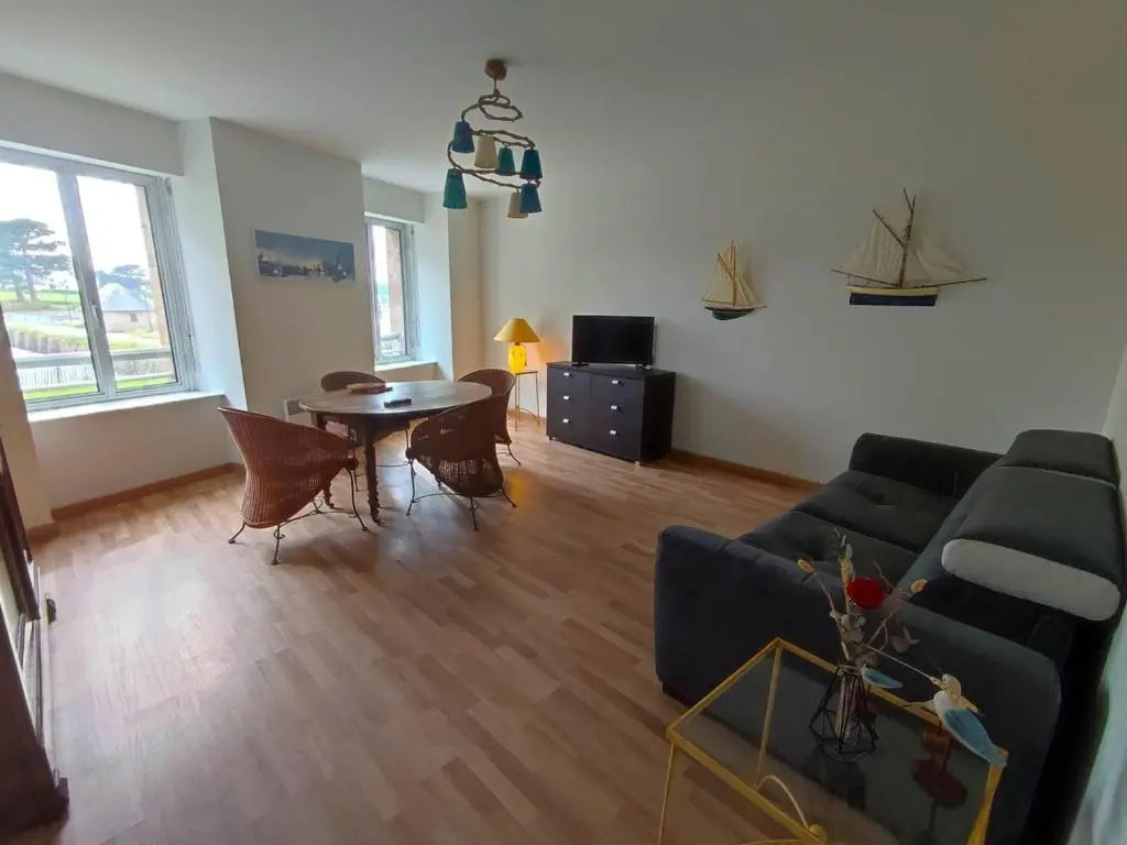 Appartement Perros-Guirec, 2 pièces, 4 personnes - FR-1-368-178