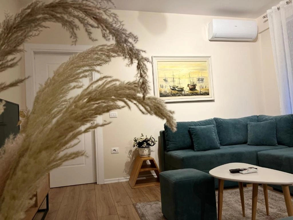 Comfy condo 6 minutes from downtown & Free Parking
