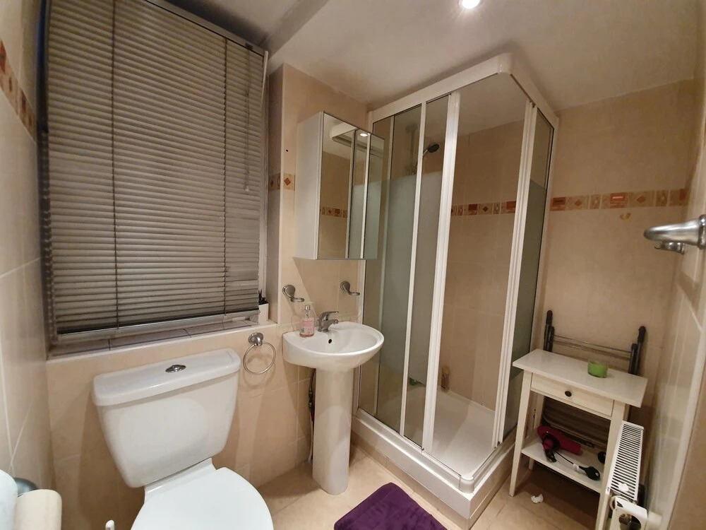 Studio Apartment in South Kensington 15