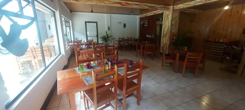 Alisson Hotel y Restaurant