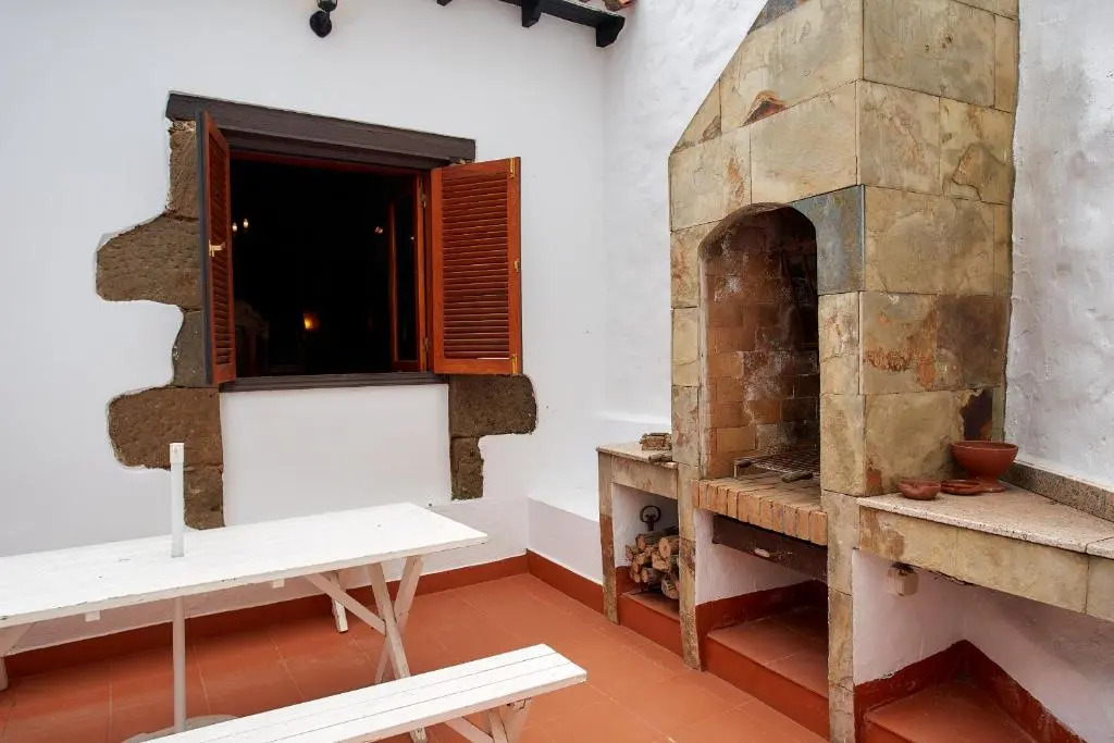 Canarian Rural 4BR Home - Terrace - Views - BBQ