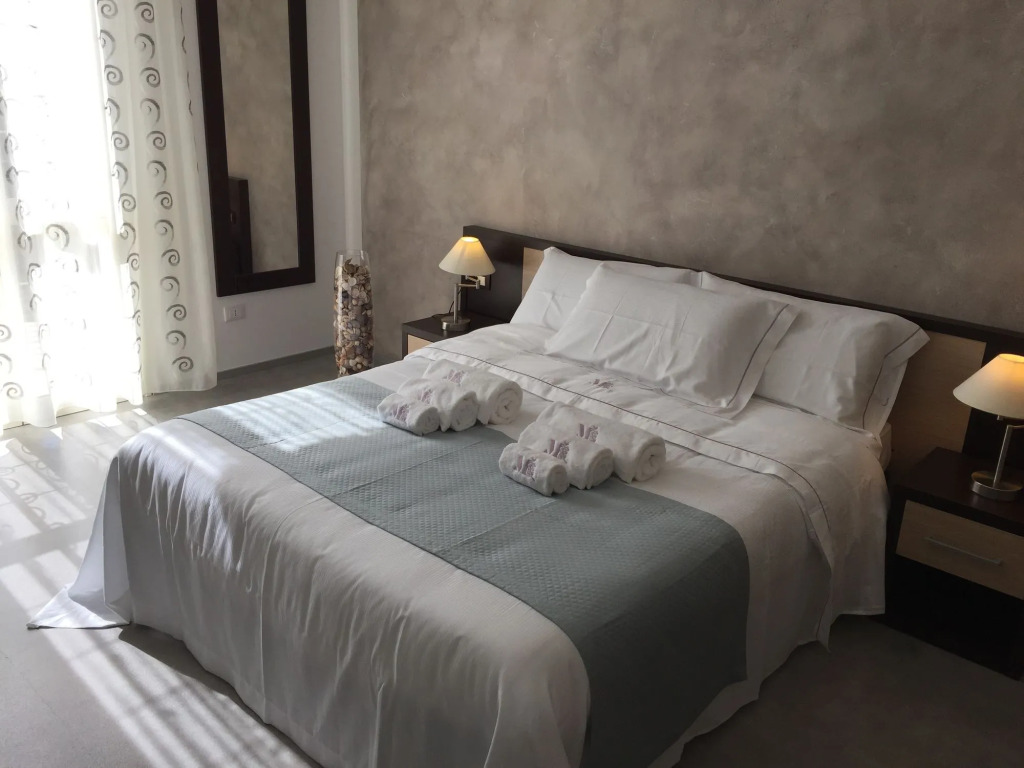 Marricriu BeB Rooms and Pool Avola