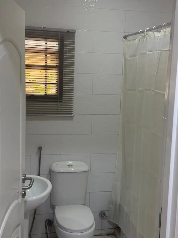 Madaki's Executive Suites