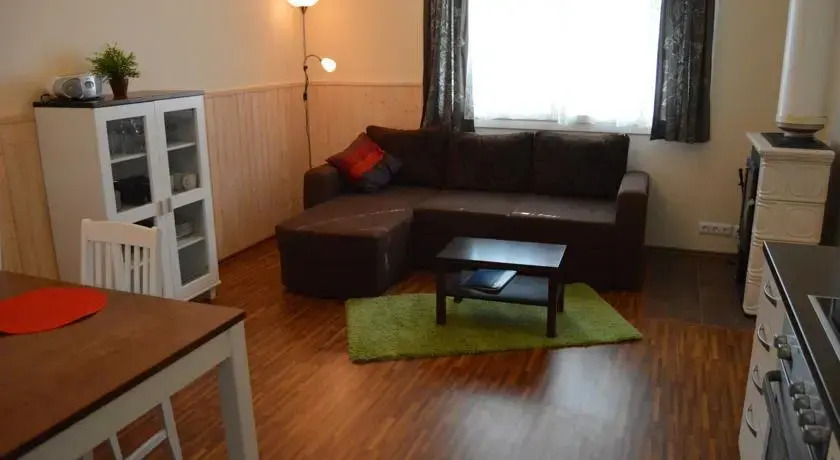 Ekokatti Cottages