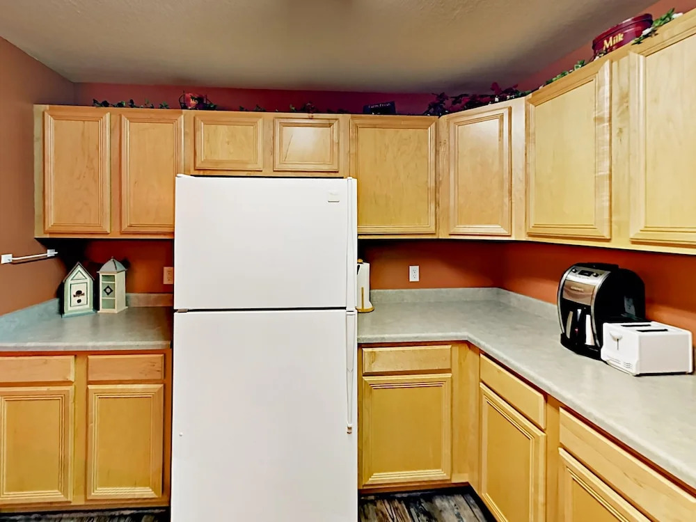 1395 Morgan Ct Condo Unit 702