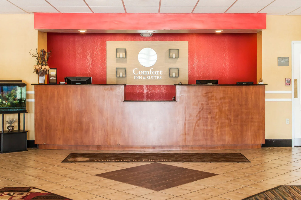 Comfort Inn & Suites Elk City South