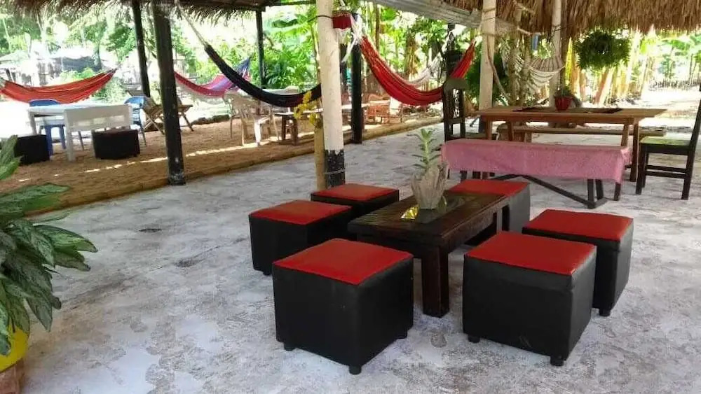 Hostal VILLA JULIANA