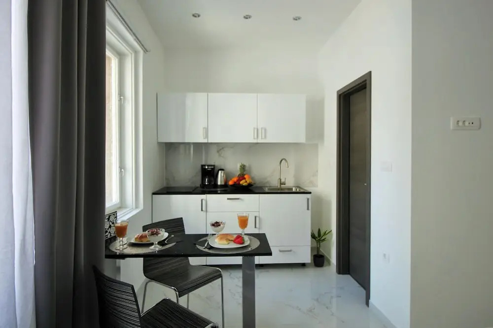 Split centre VIVERE apartment