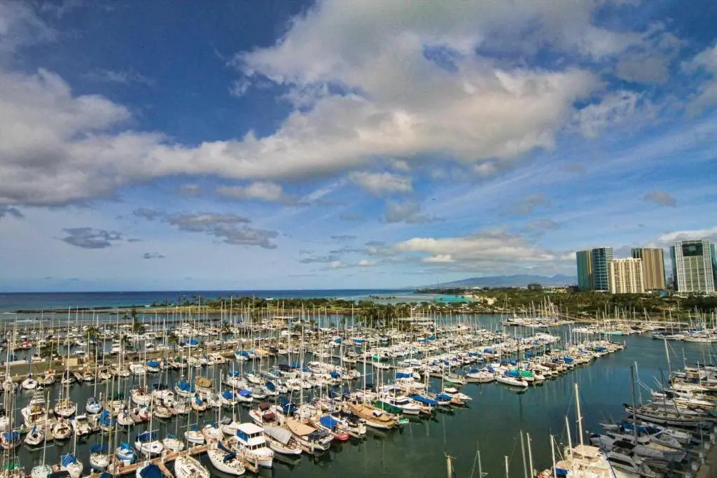 Ilikai Marina 1192