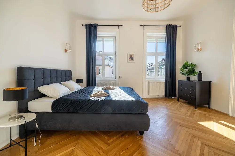Rochus-Market City Apartment is Calling - by 4ty3 Apartments