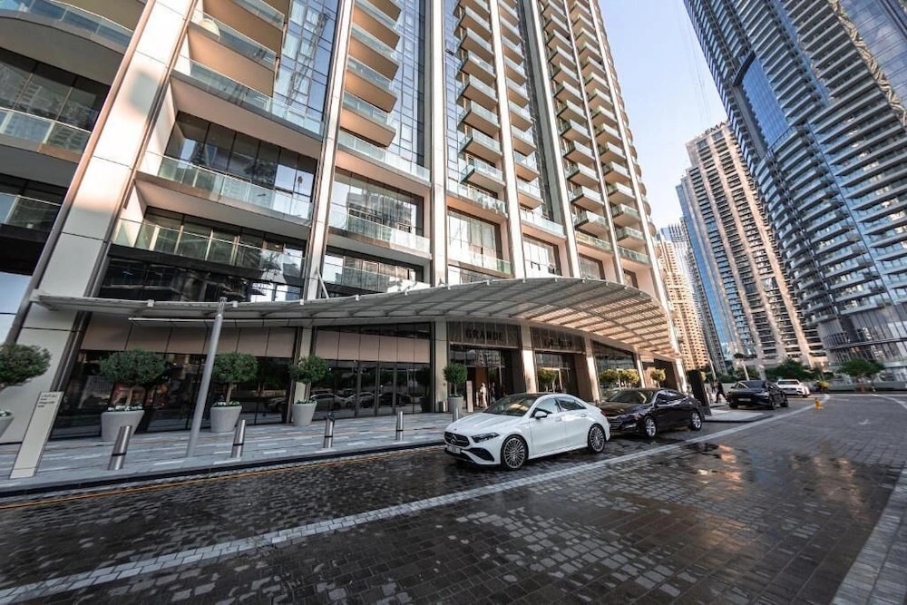 Ultra LUX Burj & Fountain View 2BR High FLR