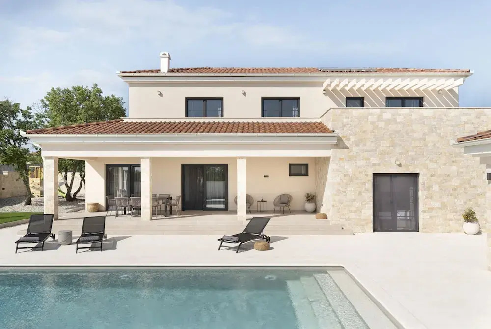 Villa Zrinchi ZadarVillas