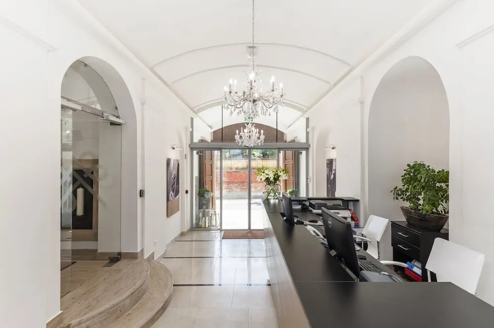 Adele Boutique Hotel