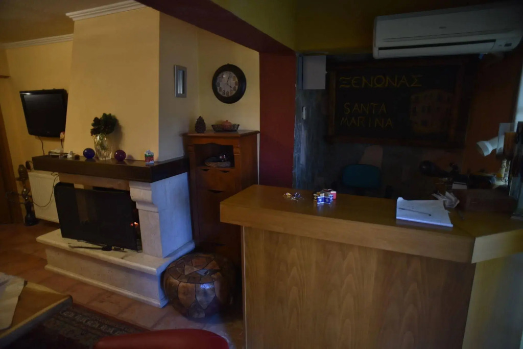 Santa Marina Guesthouse