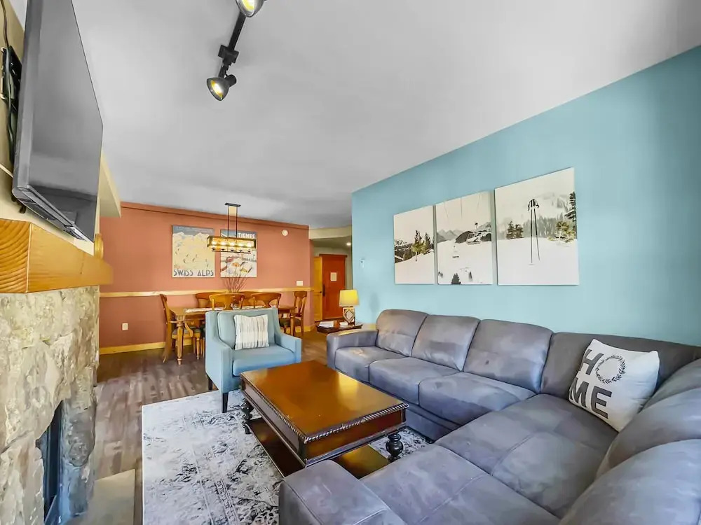 Luxury Remodeled Passage Point Condo - Short Walk to Lifts - Incredible View - PP403 by Redawning