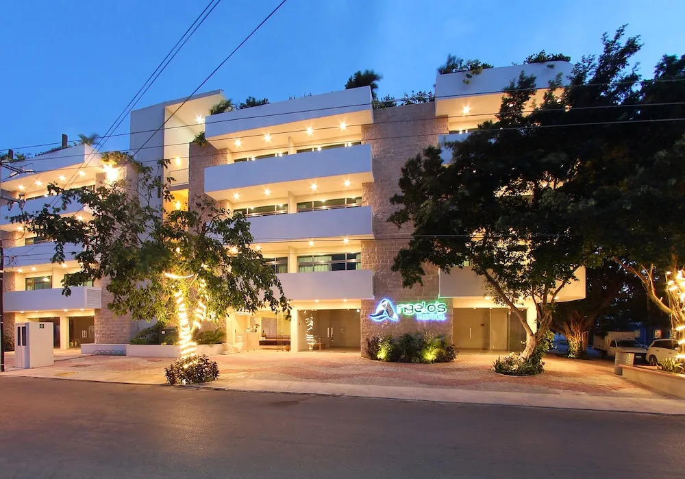 Angelos Hotel