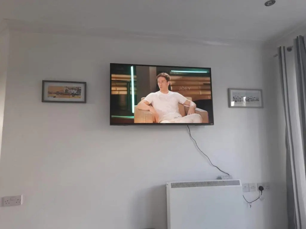 Shirley Fantastic Penthouse En-Suite Families and Contractors Occasional Bed Available