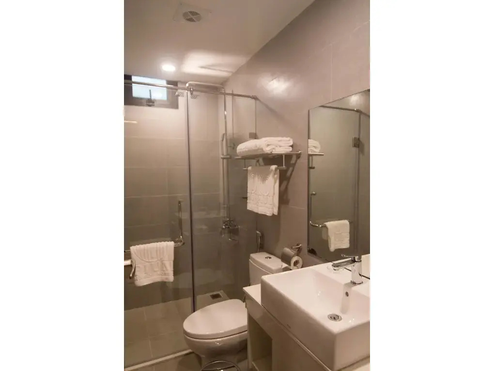 A25 Hotel - Hoàng Đạo Thúy 1