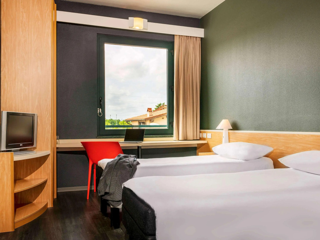 Hotel Ibis Firenze Prato Est