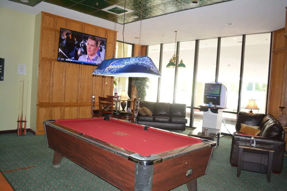 Riveredge Resort Hotel