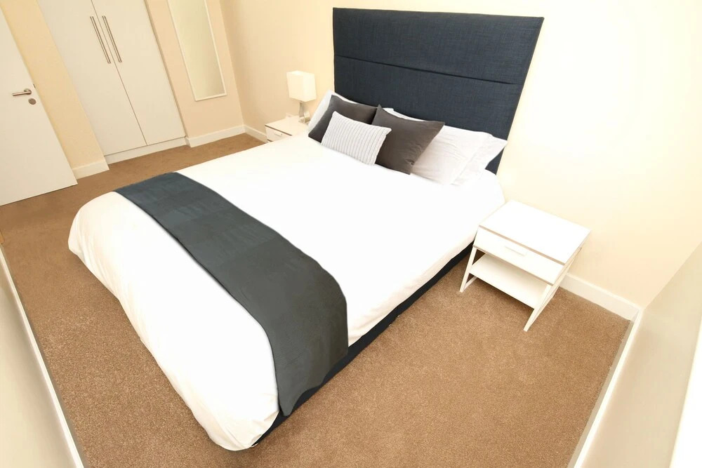 Grand Canal Quay - 3 BR Apartment