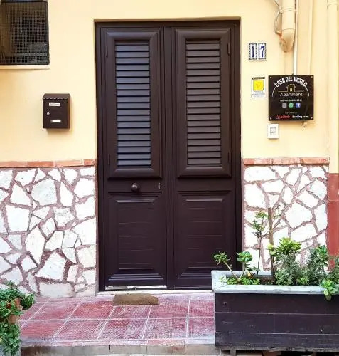 La casa del vicolo