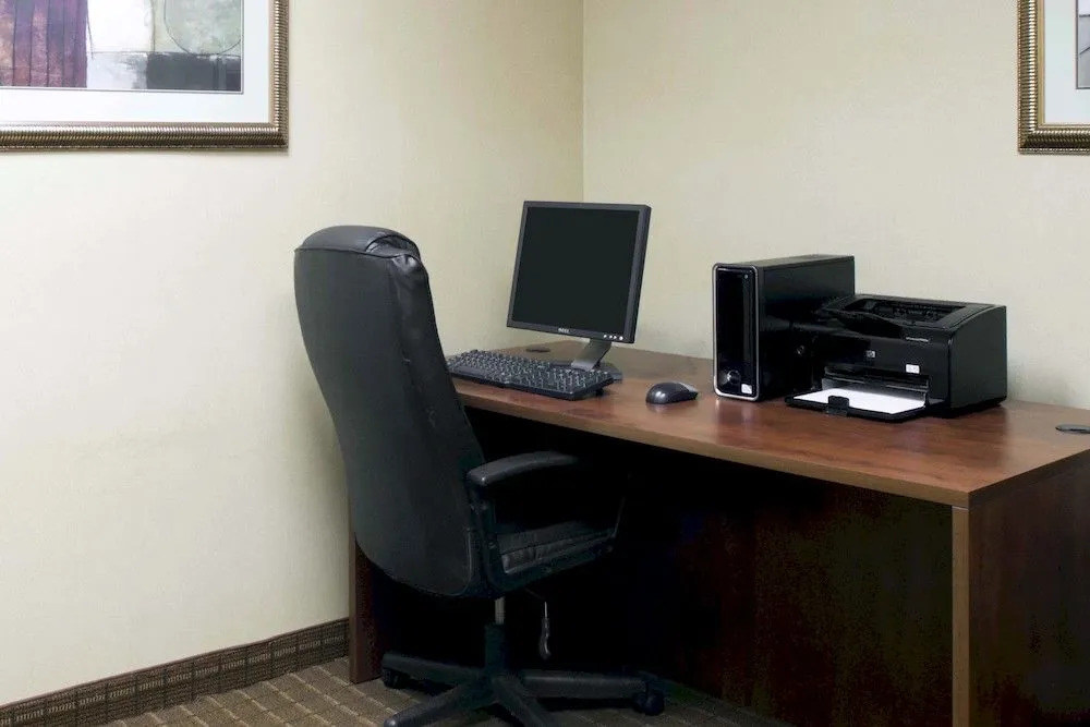 Comfort Inn & Suites Greenville Il