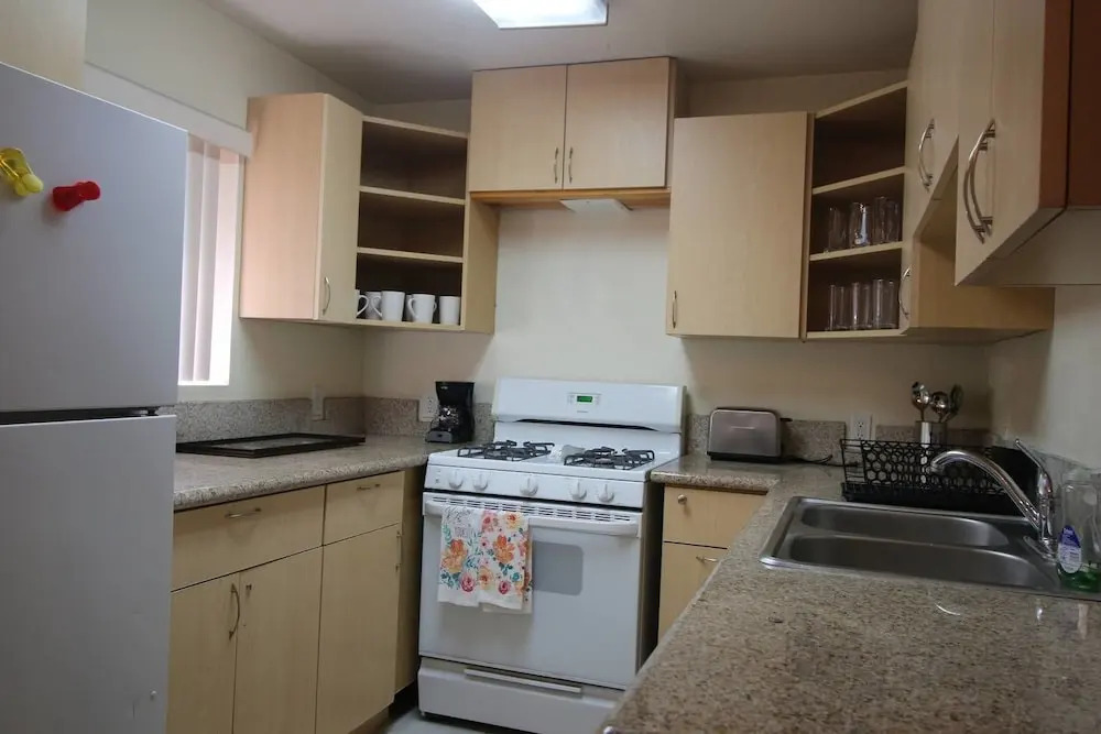 Relax and Comfortable 2 Bedroom Townhome