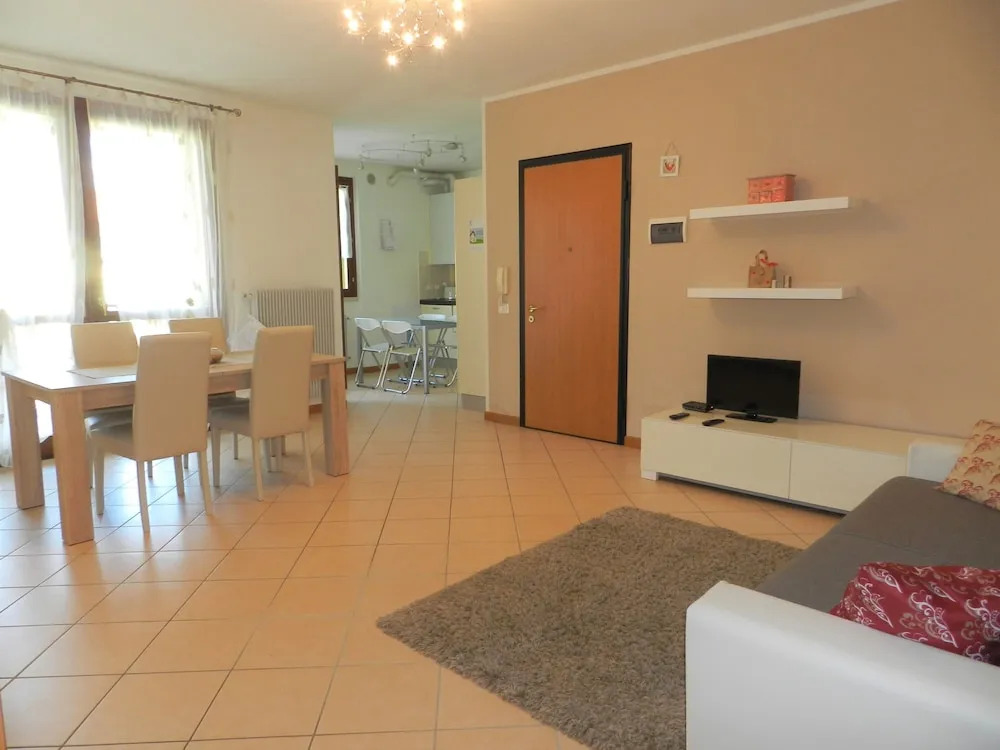 A CASA DI LA', Lazise, Lago di Garda